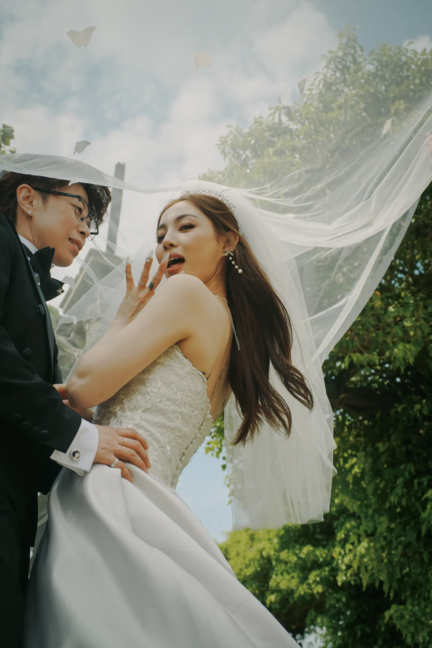 Newlywed portraits in England