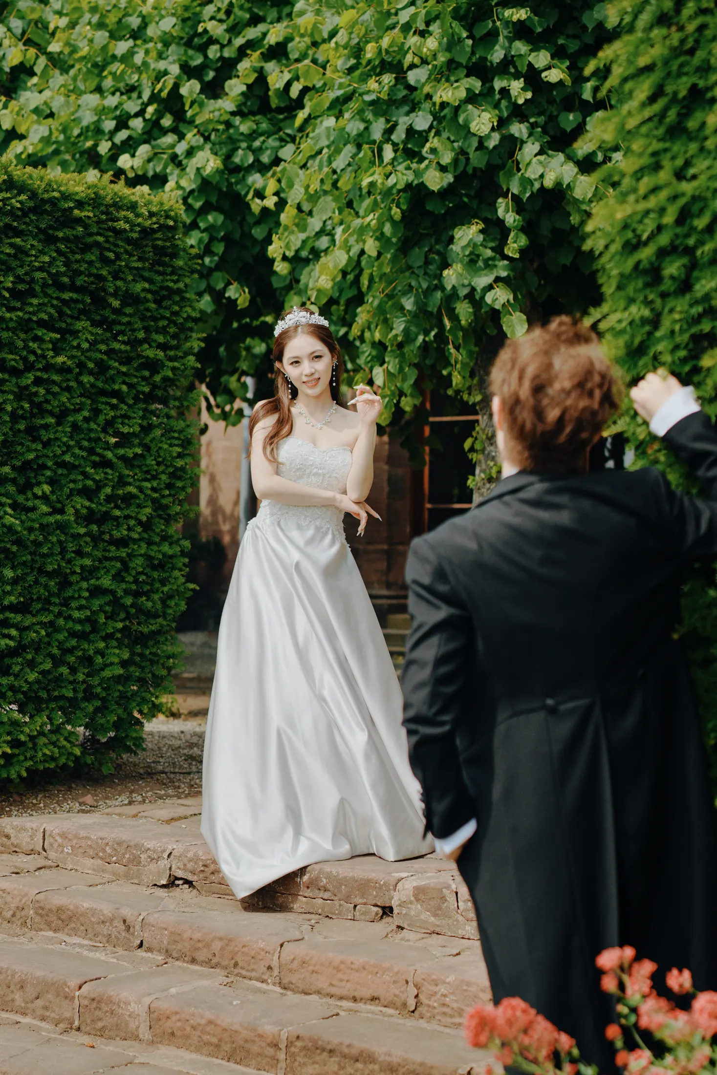 Newlywed portraits in England