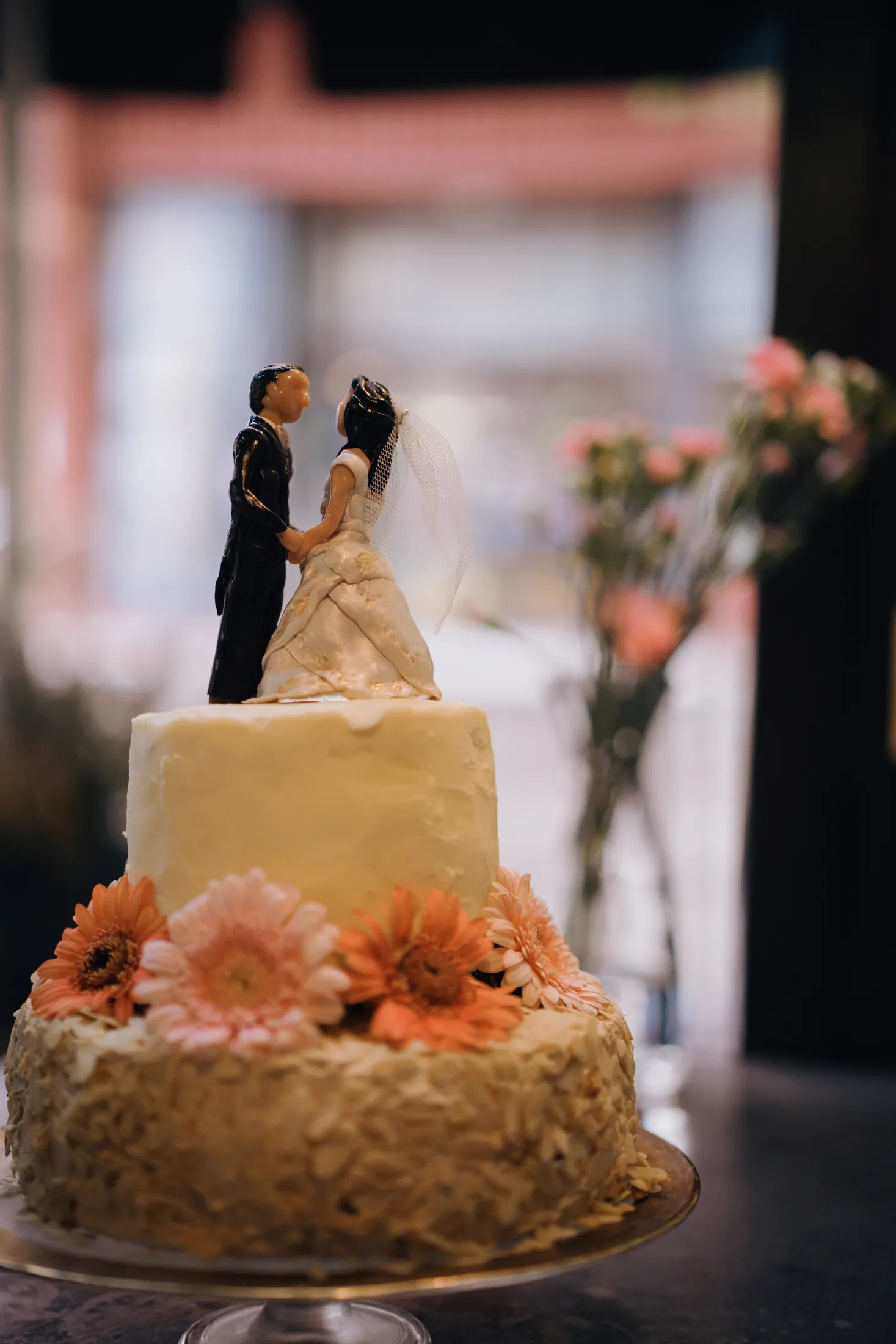 Newlywed portraits in Bristol