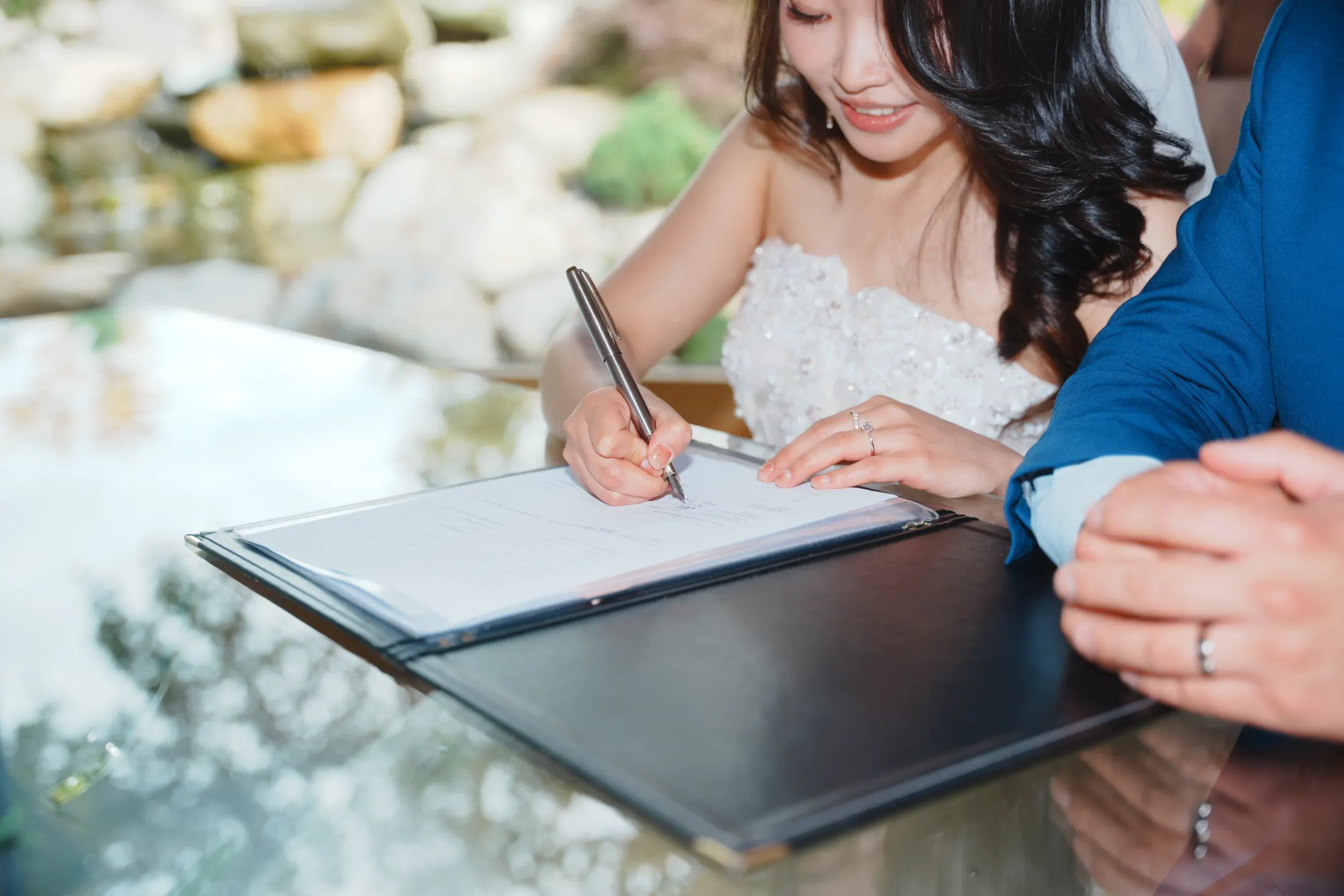 Newlywed portraits in Colshaw Hall